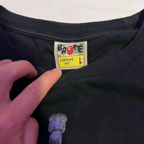 Bape shark shirt - Picture 3 of 4